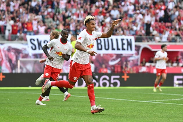 Fußball I Herren I Saison 2026-2027 I Bundesliga I 1. Spieltag I RB Leipzig - Borussia Mönchengladbach I 29.08.2026 Torjubel Antonio Nusa (7, RB Leipzig) lässt die Leipziger jubeln Freisteller, Nahaufnahme, Porträt, Portrait, Einzelfoto, Einzelbild, Körper Leipzig Red Bull Arena Sachsen Deutschland *** Soccer I Men s I 2026–2027 Season I Bundesliga I Matchday 1 I RB Leipzig vs. Borussia Mönchengladbach I August 29, 2026 Goal celebration by Antonio Nusa 7, RB Leipzig gives Leipzig fans something to cheer about; cutout, close-up, portrait, single photo, single image, body; Leipzig, Red Bull Arena, Saxony, Germany Copyright: xLobeca InesxHähnelx