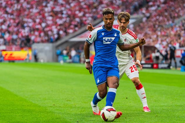 Jan Thielmann (1.FC Koeln, 29) im Zweikampf mit Bambase Conte (TSG Hoffenheim, 20) 1.FC Köln vs. TSG Hoffenheim, Fussball, Bundesliga, 1.Spieltag, Saison 2026 27, 29.08.2026, DFL REGULATIONS PROHIBIT ANY USE OF PHOTOGRAPHS AS IMAGE SEQUENCES AND OR QUASI-VIDEO, 1.FC Köln vs. TSG Hoffenheim, Fussball, Bundesliga, 1.Spieltag, Saison 2026 27, 29.08.2026 Köln *** Jan Thielmann (1. FC Köln), 29, in a tackle with Bambase Conte (TSG Hoffenheim), 20; 1. FC Köln vs. TSG Hoffenheim, soccer, Bundesliga, Matchday 1, 2026–27 season, August 29, 2026, DFL regulations prohibit any use of photographs as image sequences and or quasi-video. 1. FC Köln vs. TSG Hoffenheim, Soccer, Bundesliga, Matchday 1, 2026–27 Season, August 29, 2026, Cologne Copyright: xEibner-Pressefoto LukasxBaldygax EP_LBA