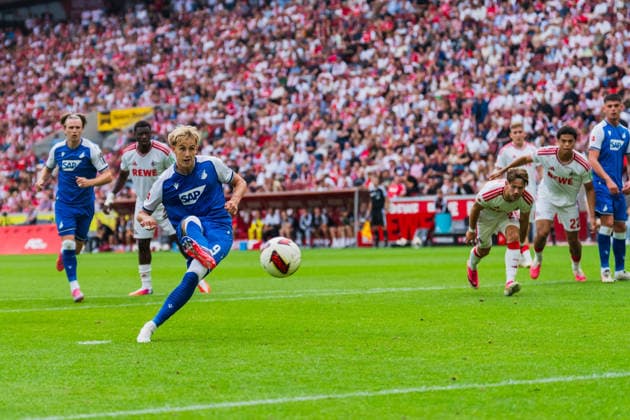 Max Moerstedt (TSG Hoffenheim, 09) vergibt den Elfmeter 1.FC Köln vs. TSG Hoffenheim, Fussball, Bundesliga, 1.Spieltag, Saison 2026 27, 29.08.2026, DFL REGULATIONS PROHIBIT ANY USE OF PHOTOGRAPHS AS IMAGE SEQUENCES AND OR QUASI-VIDEO, 1.FC Köln vs. TSG Hoffenheim, Fussball, Bundesliga, 1.Spieltag, Saison 2026 27, 29.08.2026 Köln *** Max Moerstedt, TSG Hoffenheim, No. 09, misses the penalty kick; 1 FC Köln vs. TSG Hoffenheim, Soccer, Bundesliga, Matchday 1, 2026–27 season, August 29, 2026, DFL regulations prohibit any use of photographs as image sequences and or quasi-video, 1. FC Köln vs. TSG Hoffenheim, Soccer, Bundesliga, Matchday 1, 2026–27 Season, August 29, 2026, Cologne Copyright: xEibner-Pressefoto LukasxBaldygax EP_LBA