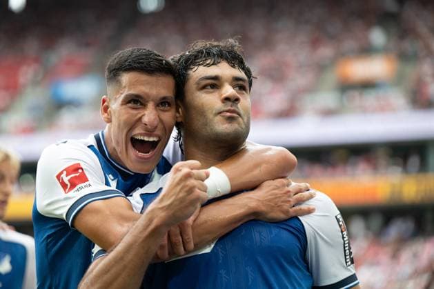 Ozan Kabak 5 (TSG Hoffenheim) jubelt über sein Tor zum 1:2,, 1. FC Koeln vs. TSG Hoffenheim, Fussball, 1. Bundesliga, 1. Spieltag, 2026 2027, 29.08.2026 DFB regulations prohibit any use of photographs as image sequences and or quasi-video Koeln Nordrhein-Westfalen Deutschland *** Ozan Kabak (5, TSG Hoffenheim) celebrates his goal to make it 1–2, 1. FC Köln vs. TSG Hoffenheim, Soccer, Bundesliga 1, Matchday 1, 2026–2027, August 29, 2026 DFB regulations prohibit any use of photographs as image sequences and or quasi-video Cologne, North Rhine-Westphalia, Germany Copyright: xkolbert-press MarkusxVerwimpx