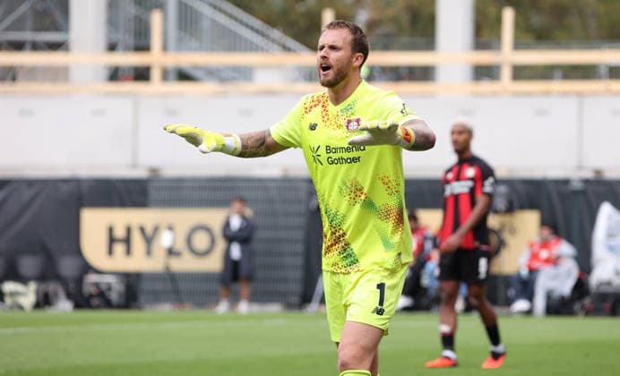 29.08.2026, Fussball, Herren, 1. Bundesliga, Saison 2026 2027, SV 07 Elversberg - Bayer 04 Leverkusen, Mark Flekken (Bayer 04 Leverkusen) Elversberg Ursapharm-Arena an der Kaiserlinde Saarland Deutschland *** August 29, 2026, Soccer, Men s, Bundesliga 1, 2026–2027 Season, SV 07 Elversberg vs. Bayer 04 Leverkusen, Mark Flekken (Bayer 04 Leverkusen) at the Ursapharm Arena an der Kaiserlinde in Elversberg, Saarland, Germany Copyright: xSebastianxBachx