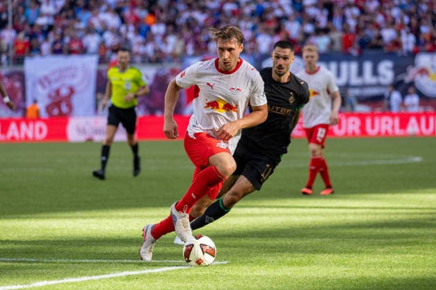 Deutschland: 1.Bundesliga, Saison 2026 2027, 29.08.2026, 1. Spieltag, RB Leipzig vs Borussia Mönchengladbach, Red Bull Arena : Willi Orban (RB Leipzig, 4) am Ball *** Germany 1 Bundesliga, 2026–2027 Season, August 29, 2026, Matchday 1, RB Leipzig vs. Borussia Mönchengladbach, Red Bull Arena: Willi Orban (RB Leipzig), 4 touches Copyright: xMichellexLukax