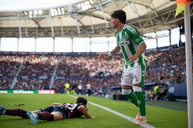 ESP: LaLiga EA Sports UD Levante v Real Betis Nacho Perez of Levante and Fran Garcia of Real Betis during LaLiga EA Sports, between UD Levante v Real Betis played at Ciudad de Valencia Stadium in Valencia on August 29, 2026 in Spain Valencia Spain Futbol Copyright: xAgenciaxLOFx