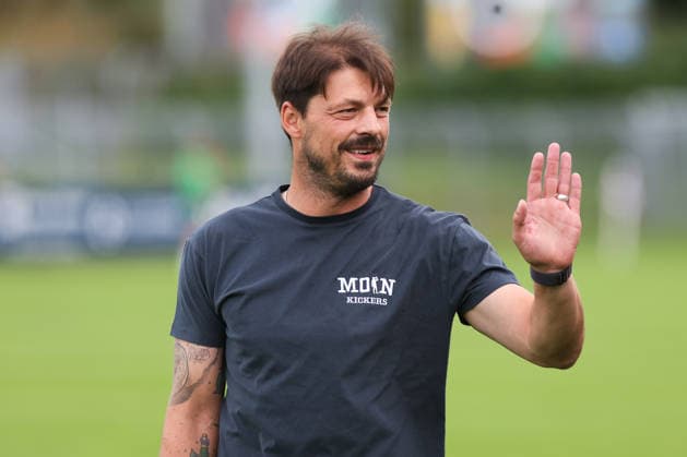 29.08.2026, Fussball, Herren, Regionalliga Nord, 6. Spieltag, BSV Kickers Emden - Hannover 96 II Trainer Björn Lindemann (BSV Kickers Emden)