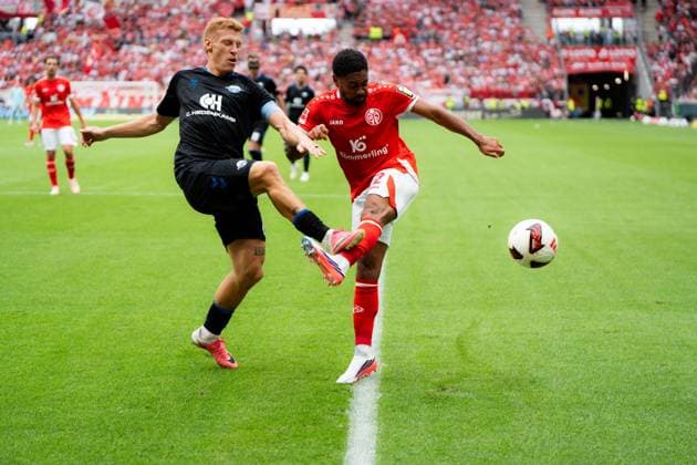 1. FSV Mainz 05 v SC Paderborn 07 - Bundesliga Phillipp Mwene of 1. FSV Mainz 05 in action during the Bundesliga match between 1. FSV Mainz 05 and SC Paderborn 07 at MEWA Arena on August 29, 2026 in Mainz, Germany. Mainz MEWA Arena Rhineland-Palatinate Germany Copyright: xTaiseixIwamotox