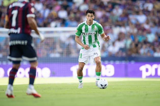 ESP: LaLiga EA Sports UD Levante v Real Betis Marc Roca Junque of Real Betis during LaLiga EA Sports, between UD Levante v Real Betis played at Ciudad de Valencia Stadium in Valencia on August 29, 2026 in Spain; Valencia Spain Futbol Copyright: xAgenciaxLOFx