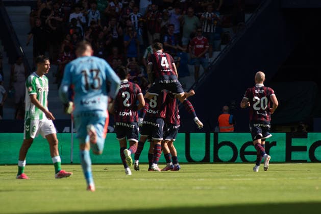 August 29, 2026, Valencia, Alicante, Spain: VALENCIA, SPAIN - AUGUST 29: LEVANTE UD celebrates the second goal during the match between Levante UD and Real Betis, from LaLiga EASports, matchweek 3, disputed at the Ciutat de Valencia, Valencia Soccer 2026: Levante UD Vs Real Betis  - ZUMAc290 20260829_zsp_c290_006 Copyright: xJordixCantox