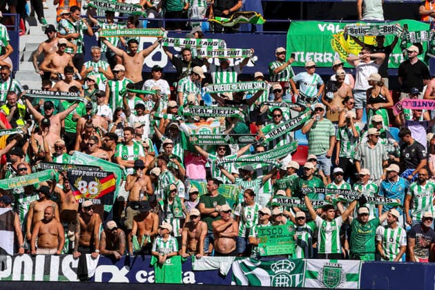 August 29, 2026, Valencia, Valencia, SPAIN: Fans of Betis during the Spanish league, LaLiga EA Sports, football match played between Levante UD and Real Betis Balompie at Ciutat de Valencia stadium on August 29, 2026, in Valencia, Spain. Levante UD V Real Betis Balompie - LaLiga EA Sports  - ZUMAa181 20260829_zaa_a181_044 Copyright: xIvanxTerronx