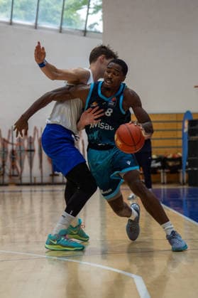 29.08.2026, xhfmx, Basketball Testspiel, Frankfurt Skyliners - MLP Academics Heidelberg William Christmas (Skyliners Frankfurt) im Zweikampf mit einem Gegenspieler Frankfurt