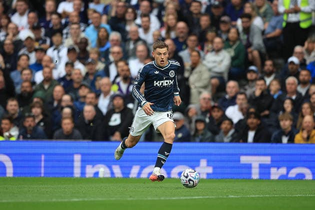 Tottenham Hotspur v Newcastle United, Premier League Newcastle United Midfielder Harvey Barnes (11) runs with the ball during the Premier League match between Tottenham Hotspur and Newcastle United at Tottenham Hotspur Stadium, London, UK on 29 August 2026. London Tottenham Hotspur Stadium London UK Editorial use only DataCo restrictions apply See www.football-dataco.com , Copyright: xChrisxFoxwellx PSI-24771-0021