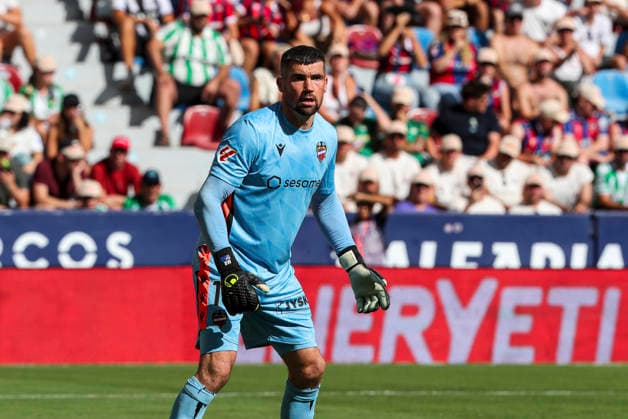 August 29, 2026, Valencia, Valencia, SPAIN: Mathew Ryan of Levante UD looks on during the Spanish league, LaLiga EA Sports, football match played between Levante UD and Real Betis Balompie at Ciutat de Valencia stadium on August 29, 2026, in Valencia, Spain. Levante UD V Real Betis Balompie - LaLiga EA Sports  - ZUMAa181 20260829_zaa_a181_074 Copyright: xIvanxTerronx