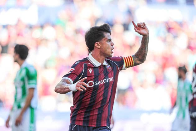 August 29, 2026, Valencia, Valencia, SPAIN: Roger Brugue of Levante UD celebrates a goal during the Spanish league, LaLiga EA Sports, football match played between Levante UD and Real Betis Balompie at Ciutat de Valencia stadium on August 29, 2026, in Valencia, Spain. Valencia SPAIN - ZUMAa181 20260829_zaa_a181_085 Copyright: xIvanxTerronx