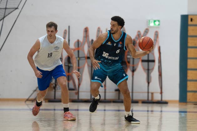 29.08.2026, xhfmx, Basketball Testspiel, Frankfurt Skyliners - MLP Academics Heidelberg v.l. Lorenz Brenneke (MLP Academics Heidelberg), Moses Pölking (Skyliners Frankfurt) Frankfurt