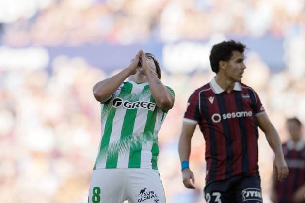 ESP: LaLiga EA Sports UD Levante v Real Betis Pablo Fornals Malla of Real Betis during LaLiga EA Sports, between UD Levante v Real Betis played at Ciudad de Valencia Stadium in Valencia on August 29, 2026 in Spain; Valencia Spain Futbol Copyright: xAgenciaxLOFx