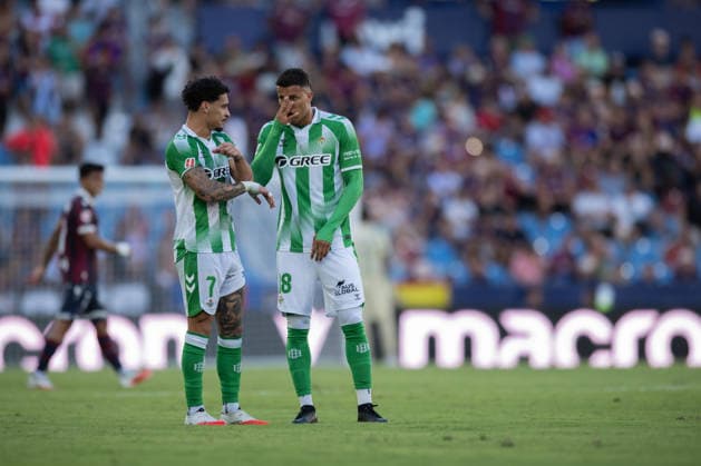 ESP: LaLiga EA Sports UD Levante v Real Betis Antony Matheus Dos Santos of Real Betis and Nelson Alexander Deossa Suarez of Real Betis during LaLiga EA Sports, between UD Levante v Real Betis played at Ciudad de Valencia Stadium in Valencia on August 29, 2026 in Spain; Valencia Spain Futbol Copyright: xAgenciaxLOFx