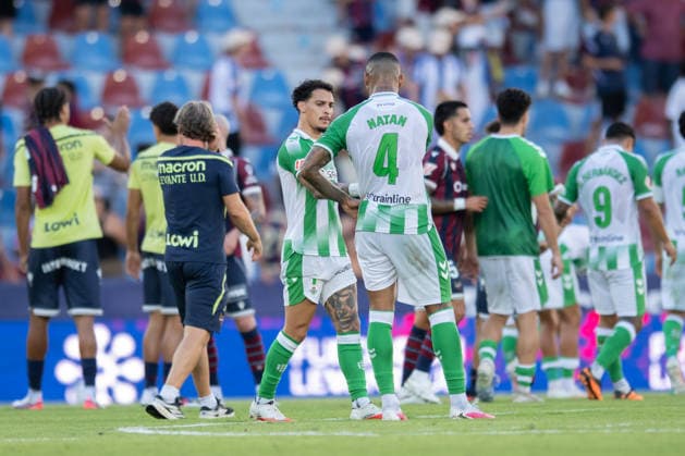 ESP: LaLiga EA Sports UD Levante v Real Betis Antony Matheus Dos Santos of Real Betis and Natan Bernardo De Souza of Real Betis during LaLiga EA Sports, between UD Levante v Real Betis played at Ciudad de Valencia Stadium in Valencia on August 29, 2026 in Spain; Valencia Spain Futbol Copyright: xAgenciaxLOFx