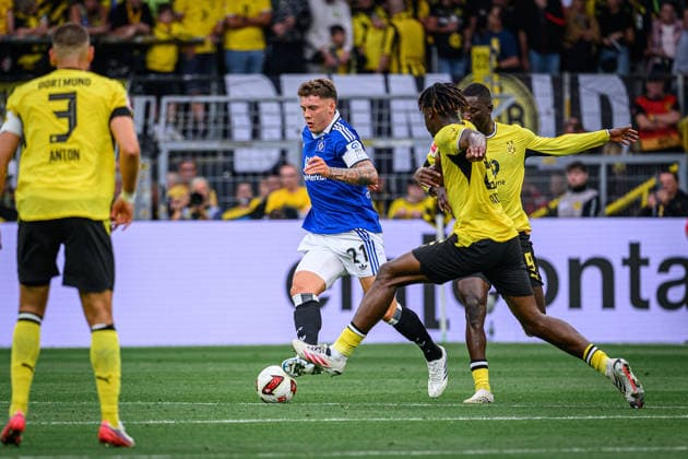 Fußball I Saison 2026-2027 I Bundesliga I 1. Spieltag I Borussia Dortmund - Hamburger SV I 29.08.2026 Nicolai Remberg (21, Hamburger SV) Dortmund Signal-Iduna-Park Nordrhein-Westfalen Deutschland *** Soccer I 2026–2027 Season I Bundesliga I Matchday 1 I Borussia Dortmund vs. Hamburger SV I August 29, 2026 Nicolai Remberg, 21, Hamburger SV vs. Dortmund at Signal Iduna Park, North Rhine-Westphalia, Germany Copyright: xLobecax xHenningxRohlfsx