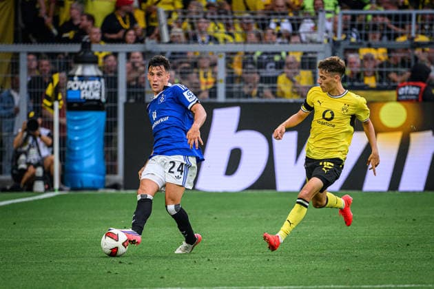 Fußball I Saison 2026-2027 I Bundesliga I 1. Spieltag I Borussia Dortmund - Hamburger SV I 29.08.2026 Nicolas Capaldo (24, Hamburger SV) Dortmund Signal-Iduna-Park Nordrhein-Westfalen Deutschland *** Soccer 2026–2027 Season Bundesliga Matchday 1 Borussia Dortmund vs. Hamburger SV August 29, 2026 Nicolas Capaldo, 24, Hamburger SV vs. Dortmund Signal Iduna Park North Rhine-Westphalia Germany Copyright: xLobecax xHenningxRohlfsx