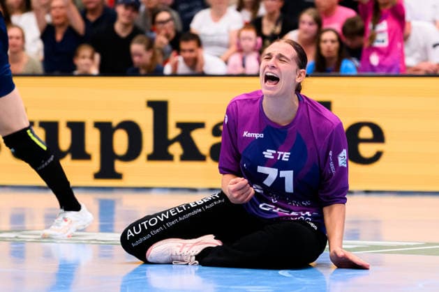 Neckarsulm: HBF - Sportunion Neckarsulm - HSG Bensheim Auerbach Torhueterin Melanie Halter (Bensheim) Jubel Freude Emotion Neckarsulm Ballei Baden-Württemberg Deutschland