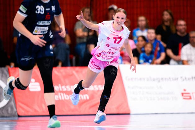 Neckarsulm: HBF - Sportunion Neckarsulm - HSG Bensheim Auerbach Jule Polsz (Bensheim) Jubel Freude Emotion Torjubel Torschuetze Torschütze Neckarsulm Ballei Baden-Württemberg Deutschland