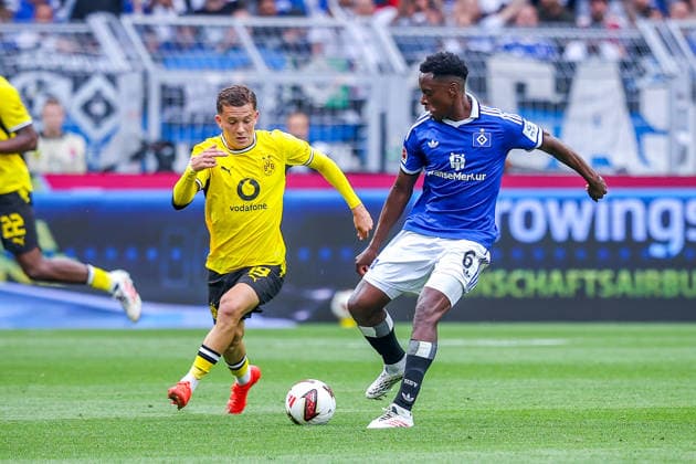 2026.08.29, xkwix, Fußball, Bundesliga, Borussia Dortmund - Hamburger SV, Signal Iduna Park, 1.Spieltag, Saison 2026 2027: Konstantinos Karetsas (Borussia Dortmund 19) im Zweikampf gegen Albert Sambi Lokonga (Hamburger SV 6) DFB regulations prohibit any use of photographs as image sequences and or quasi-video. Photo: xKamilxWilkowskixPressefotoKochx Nordrhein-Westfalen Deutschland *** August 29, 2026, xkwix, Soccer, Bundesliga, Borussia Dortmund vs. Hamburger SV, Signal Iduna Park, Matchday 1, 2026–2027 Season: Konstantinos Karetsas of Borussia Dortmund (No. 19) in a tackle against Albert Sambi Lokonga of Hamburger SV (No. 6). DFB regulations prohibit any use of photographs as image sequences and or quasi-video. Photo: xKamilxWilkowskixPressefotoKochx, North Rhine-Westphalia, Germany