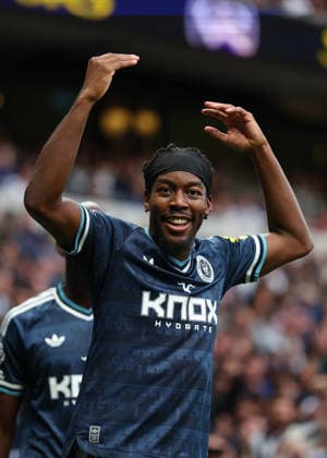 29th August 2026; Tottenham Hotspur Stadium, London, England; Premier League Football, Tottenham Hotspur versus Newcastle United; Anthony Elanga of Newcastle United celebrates after scoring his sides 1st goal in the 62nd minute to make it 0-1 JohnxPatrickxFletcher