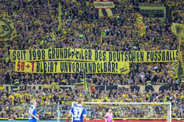 29.08.2026, GER, Fussball, Herren, Bundesliga , Saison 2026 2027, Borussia Dortmund - Hamburger SV Banner vom BVB Dortmund Signal-Iduna Park Nordrhein-Westfalen Deutschland *** August 29, 2026, GER, Soccer, Men s, Bundesliga, 2026–2027 Season, Borussia Dortmund, Hamburger SV, Banner from BVB Dortmund, Signal Iduna Park, North Rhine-Westphalia, Germany Copyright: xAdrianxSchlüterx