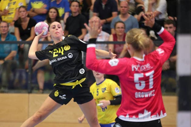 Handball, Alsco HBF1: HC Leipzig - Borussia Dortmund; 29.08.2026 Ona Vegue (24, Borussia Dortmund). Alsco Handball Bundesliga Frauen HBF1, Saison 2026 2027, 1. Spieltag: HC Leipzig vs. Borussia Dortmund am 29.08.2026 im Sportcenter Markranstädt. Copyright: xBEAUTIFULxSPORTS JanxKaeferx