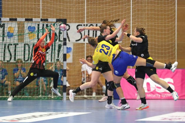 Handball, Alsco HBF1: HC Leipzig - Borussia Dortmund; 29.08.2026 Marlene Tucholke (23, HC Leipzig) beim Wurf. Alsco Handball Bundesliga Frauen HBF1, Saison 2026 2027, 1. Spieltag: HC Leipzig vs. Borussia Dortmund am 29.08.2026 im Sportcenter Markranstädt. Copyright: xBEAUTIFULxSPORTS JanxKaeferx