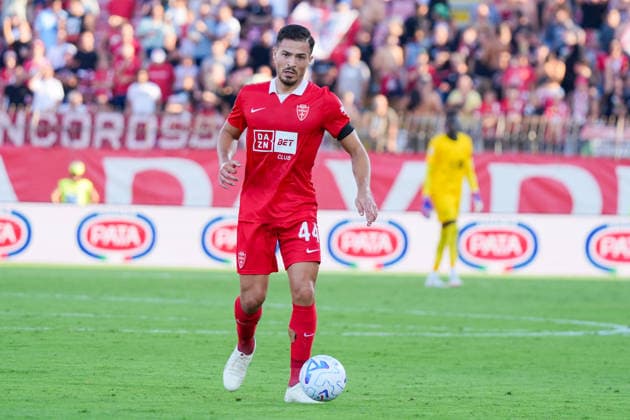 IPA87905012 - Andrea Carboni (AC Monza) during the AC Monza vs. Udinese Calcio Italian Serie A soccer match in Monza, Italy, on August 29, 2026  Copyright: xLucaxRossini IPAxSportx xx 87905012