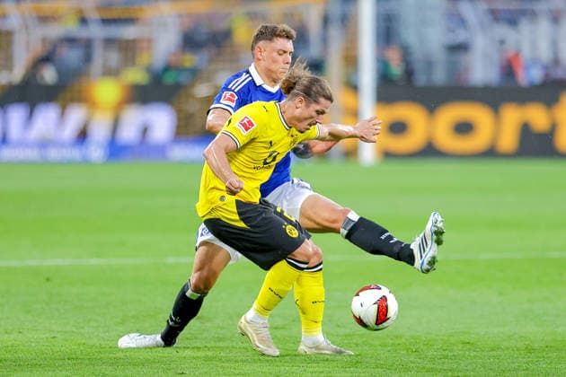 2026.08.29, xkwix, Fußball, Bundesliga, Borussia Dortmund - Hamburger SV, Signal Iduna Park, 1.Spieltag, Saison 2026 2027: Marcel Sabitzer (Borussia Dortmund 20) im Zweikampf gegen Nicolai Remberg (Hamburger SV 21) DFB regulations prohibit any use of photographs as image sequences and or quasi-video. Photo: xKamilxWilkowskixPressefotoKochx Nordrhein-Westfalen Deutschland *** August 29, 2026, xkwix, Soccer, Bundesliga, Borussia Dortmund vs. Hamburger SV, Signal Iduna Park, Matchday 1, 2026–2027 season: Marcel Sabitzer (Borussia Dortmund, No. 20) in a tackle against Nicolai Remberg (Hamburger SV, No. 21). DFB regulations prohibit any use of photographs as image sequences and or quasi-video. Photo: xKamilxWilkowskixPressefotoKochx, North Rhine-Westphalia, Germany