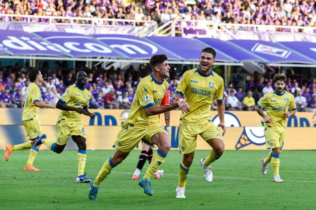 IPA87905694 - Gabriela Bracaglia (Frosinone) celebrates with her teammates after scoring the goal that made it 0-2 during the ACF Fiorentina vs. Frosinone Calcio Italian Serie A soccer match in Florence, Italy, on August 29, 2026  Copyright: xFabioxFagiolini IPAxSportx xx 87905694