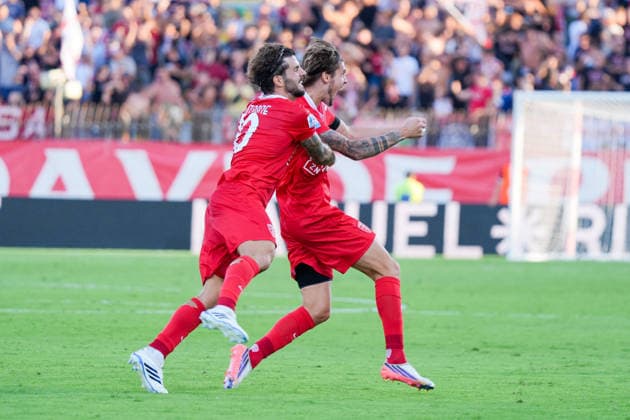 SOCCER - Serie A - AC Monza vs. Udinese Calcio Photo by IPA ABACAPRESS.COM87905011 - Andrea Colpani (AC Monza) celebrates his goal with Patrick Cutrone (AC Monza) during the AC Monza vs. Udinese Calcio Serie A soccer match in Monza, Italy, on August 29, 2026 Monza Italy  Copyright: xIPAxSport ABACAx