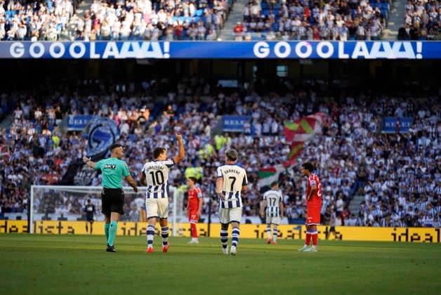 Ander Barrenetxea of Real Sociedad seen in action during the La Liga EA Sports football match between Real Sociedad and RCD Espanyol de Barcelona at Estadio Anoeta on August 29, 2026 in San Sebastian, Spain. (Mickael Ducint Ball Raw Images) San Sebastian Estadio Anoeta Spain Copyright: xMickaelxDucintx mickaelducint_RealSociedad_Espanyol376