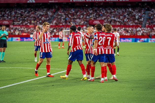 RECORD DATE NOT STATED ESP: LaLiga EA Sports Sevilla FC v Atletico de Madrid Ademola Lookman of Atletico de Madrid scores goal and celebrates during LaLiga EA Sports, between Sevilla FC v Atletico de Madrid played at Ramon Sanchez-Pizjuan Stadium in Sevilla on August 29, 2026 in Spain Spain Futbol Copyright: xAgenciaxLOFx