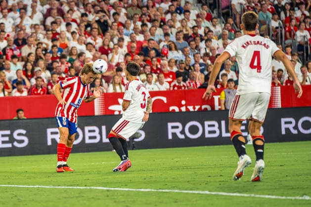 RECORD DATE NOT STATED ESP: LaLiga EA Sports Sevilla FC v Atletico de Madrid Pablo Barrios of Atletico de Madrid in action during LaLiga EA Sports, between Sevilla FC v Atletico de Madrid played at Ramon Sanchez-Pizjuan Stadium in Sevilla on August 29, 2026 in Spain Spain Futbol Copyright: xAgenciaxLOFx