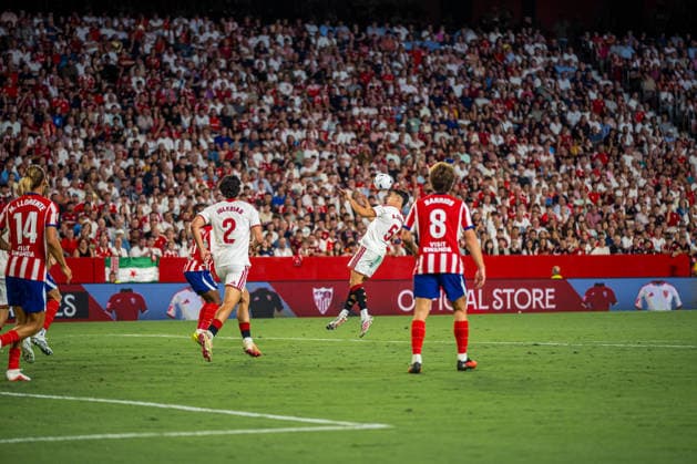 RECORD DATE NOT STATED ESP: LaLiga EA Sports Sevilla FC v Atletico de Madrid Andres Lopez Gallo Castrin of Sevilla during LaLiga EA Sports, between Sevilla FC v Atletico de Madrid played at Ramon Sanchez-Pizjuan Stadium in Sevilla on August 29, 2026 in Spain Spain Futbol Copyright: xAgenciaxLOFx