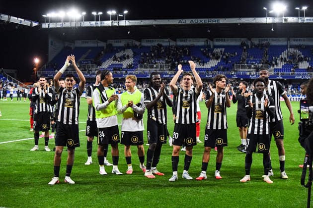 FOOTBALL : AJ Auxerre vs SCO Angers - Ligue 1 - JournÃ e 2 - 29 08 2026 Joie des joueurs du SCO d™Angers apres la victoire contre l™AJ Auxerre AuxerreFrance  Copyright: xBaptistexAutissierx