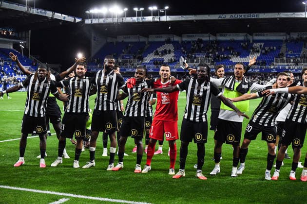 FOOTBALL : AJ Auxerre vs SCO Angers - Ligue 1 - JournÃ e 2 - 29 08 2026 Joie des joueurs du SCO d™Angers apres la victoire contre l™AJ Auxerre AuxerreFrance  Copyright: xBaptistexAutissierx