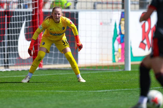 29. August 2026, Fussball, Google Pixel Frauen-Bundesliga, SC Freiburg - 1. FC Union Berlin Anna Reimann (38, SC Freiburg) Photo: Urs Ottiger *** August 29, 2026, Soccer, Google Pixel Women s Bundesliga, SC Freiburg 1 FC Union Berlin, Anna Reimann 38, SC Freiburg, Photo by Urs Ottiger