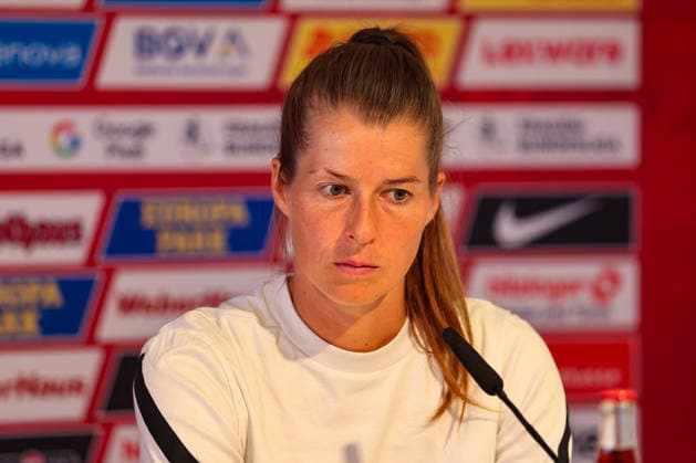 29. August 2026, Fussball, Google Pixel Frauen-Bundesliga, SC Freiburg - 1. FC Union Berlin Marie-Louise Eta (Cheftrainerin, 1. FC Union Berlin) bei der PK Photo: Urs Ottiger *** August 29, 2026, Soccer, Google Pixel Women s Bundesliga, SC Freiburg vs. 1. FC Union Berlin; Marie Louise Eta, Head Coach, 1. FC Union Berlin at the press conference; Photo by Urs Ottiger