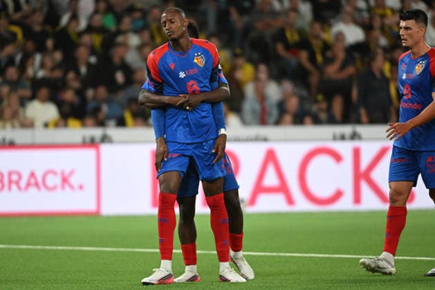 BERN, SWITZERLAND - AUGUST 29: Akpe Victory of Basel is angry during the Swiss Super League match between BSC Young Boys and FC Basel 1893 at Stadion Wankdorf on August 29, 2026 in Bern, Switzerland. Bern Stadion Wankdorf Bern Switzerland Copyright: xJustPictures.ch ManuelxWinterbergerx jp-en-EuSpIm-MWI_2833