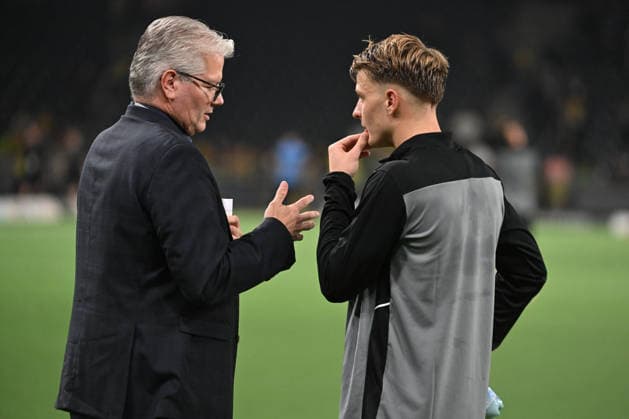 BERN, SWITZERLAND - AUGUST 29: Lewin Blum of Young Boys r) during the postgame interview during the Swiss Super League match between BSC Young Boys and FC Basel 1893 at Stadion Wankdorf on August 29, 2026 in Bern, Switzerland. Bern Stadion Wankdorf Bern Switzerland Copyright: xJustPictures.ch ManuelxWinterbergerx jp-en-EuSpIm-MWI_2994