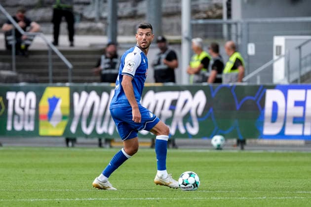 Klaus Gjasula (TSG II, 5), am Ball, Freisteller, Ganzkörper, Einzelbild, Einzelfoto, Aktion, Action, 29.08.2026, Sinsheim (Deutschland), Fussball, 3. Liga, TSG 1899 Hoffenheim II - SSV Jahn Regensburg, DFB DFL REGULATIONS PROHIBIT ANY USE OF PHOTOGRAPHS AS IMAGE SEQUENCES AND OR QUASI-VIDEO.