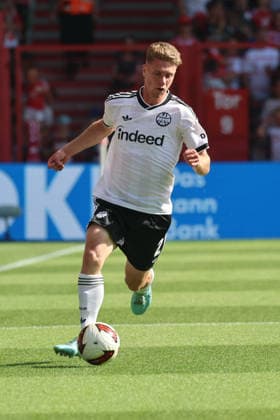 BERLIN, DEUTSCHLAND - AUGUST 29: Elias Baum (Eintracht Frankfurt, 2), during the match in the German Bundesliga: Union Berlin - Eintracht Frankfurt at Stadion An der Alten Foersterei on matchday 32 on August 29, 2026 in Berlin, Deutschland. DFB regulations prohibit any use of photographs as image sequences and or quasi video. Berlin Deutschland Copyright: xO.Frankex