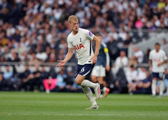 29th August 2026; Tottenham Hotspur Stadium, London, England; Premier League Football, Tottenham Hotspur versus Newcastle United; Jan Paul van Hecke of Tottenham Hotspur JohnxPatrickxFletcher