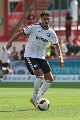 BERLIN, DEUTSCHLAND - AUGUST 29: Fares Chaibi (Eintracht Frankfurt, 8), controls the ball, during the match in the German Bundesliga: Union Berlin - Eintracht Frankfurt at Stadion An der Alten Foersterei on matchday 32 on August 29, 2026 in Berlin, Deutschland. DFB regulations prohibit any use of photographs as image sequences and or quasi video. Berlin Deutschland Copyright: xO.Frankex