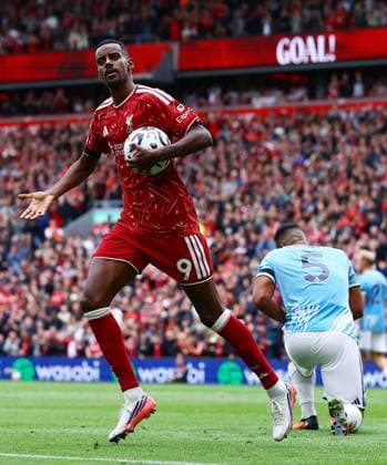 Alexander Isak of Liverpool celebrates scoring a goal to make it 1-1 Liverpool v Nottingham Forest, Premier League Football, Football, Anfield, Liverpool, UK - 29 Aug 2026Liverpool Anfield United Kingdom EDITORIAL USE ONLY No use with unauthorised audio, video, data, fixture lists, club league logos or live services. Online in-match use limited to 120 images, no video emulation. No use in betting, games or single club league player publications.  Copyright: xMattxWest Shutterstockx 17118964bf