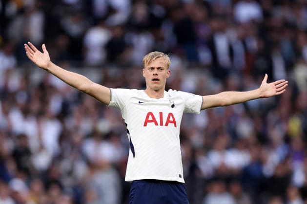 London, England, 29th August 2026. Jan Paul van Hecke of Tottenham Hotspur during the Tottenham Hotspur vs Newcastle United Premier League match at the Tottenham Hotspur Stadium, London. Picture credit should read: David Klein Sportimage EDITORIAL USE ONLY. No use with unauthorised audio, video, data, fixture lists, club league logos or live services. Online in-match use limited to 120 images, no video emulation. No use in betting, games or single club league player publications. SPI_138_DK_Spurs_Newcastle SPI-4941-0136
