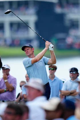 August 29, 2026, Atlanta, Georgia, USA: Justin Rose (England) hits his tee shot on the 4th hole, during the third round at East Lake Golf Club. PGA, Golf Herren Tour TOUR Championship  - ZUMAd212 20260829_zsp_d212_069 Copyright: xRichardxDolex